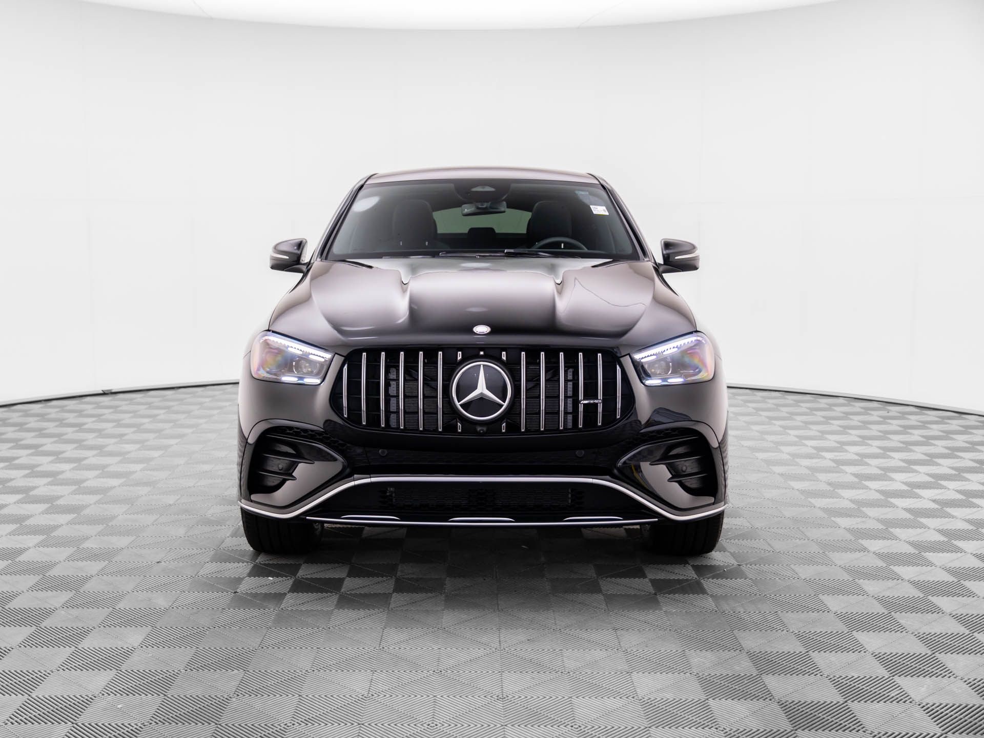 Vehicle image 3 of 41