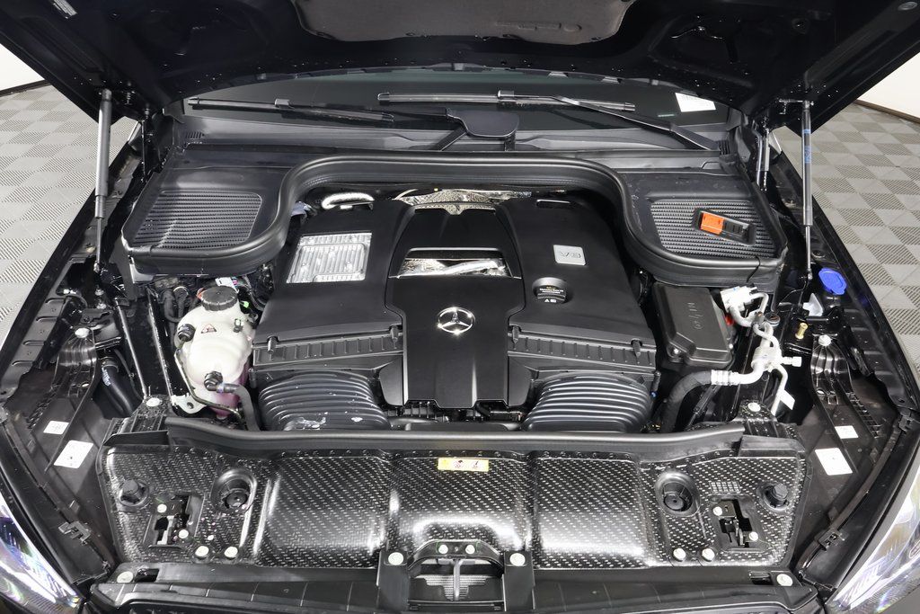 Vehicle image 9 of 10