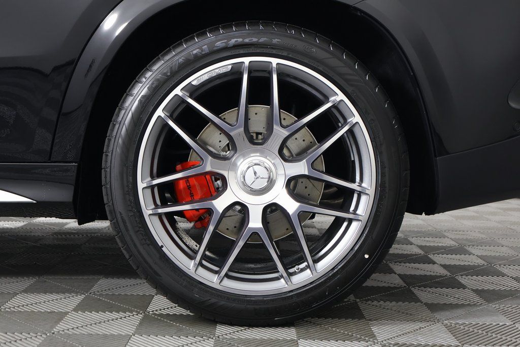 Vehicle image 10 of 10