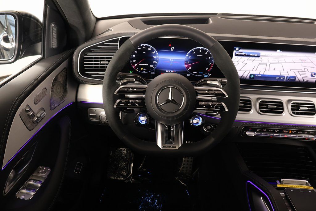 Vehicle image 3 of 10