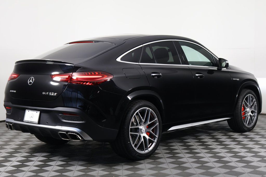 Vehicle image 2 of 10