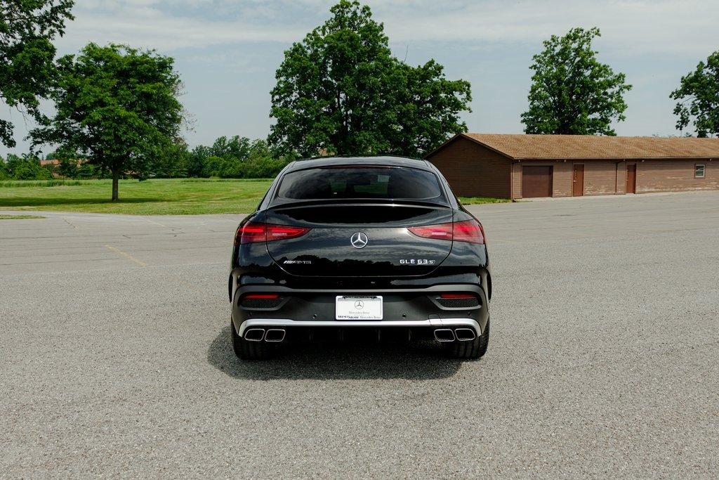Vehicle image 35 of 98