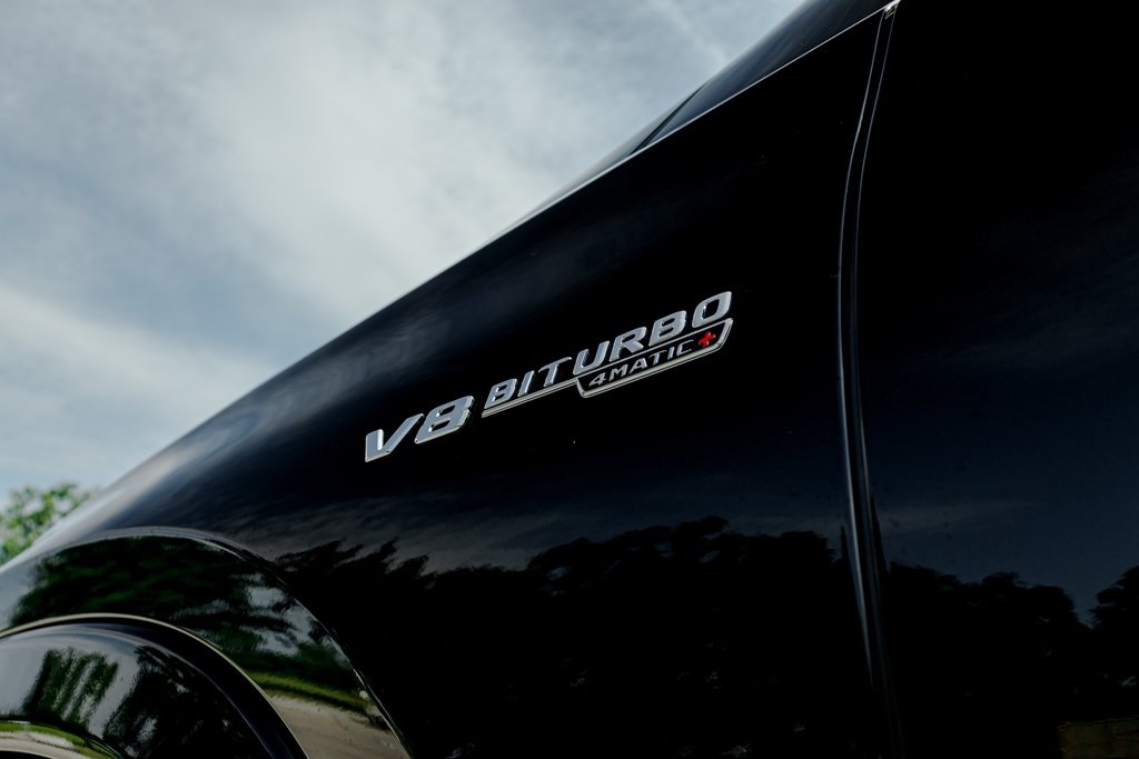 Vehicle image 79 of 98