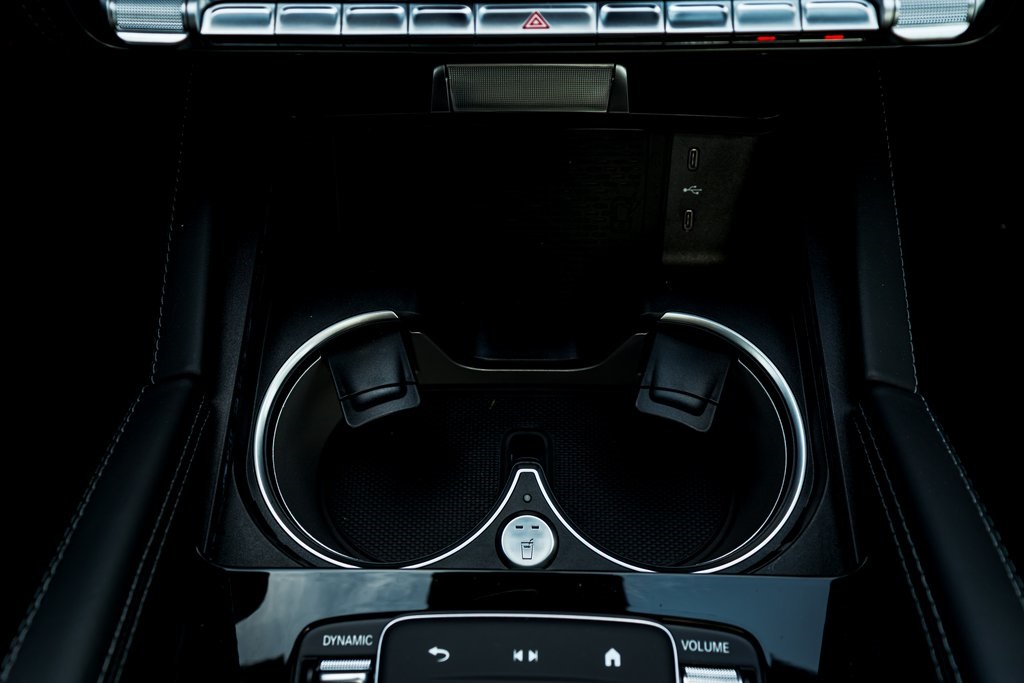 Vehicle image 71 of 98