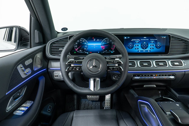 Vehicle image 21 of 30