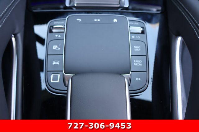 Vehicle image 34 of 36