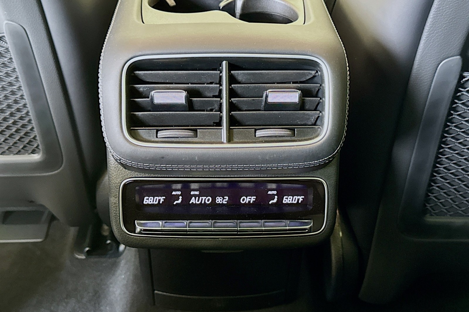 2025 Mercedes-Benz GLS AMG 63 Image 26 of 31