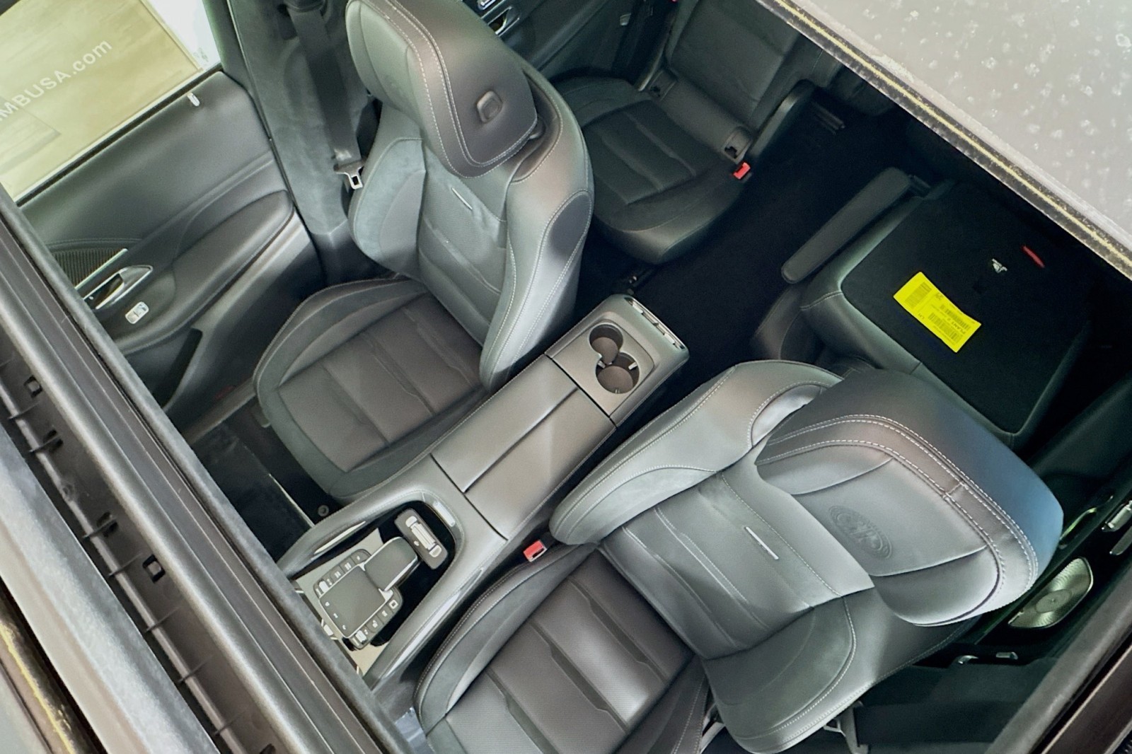 2025 Mercedes-Benz GLS AMG 63 Image 17 of 31