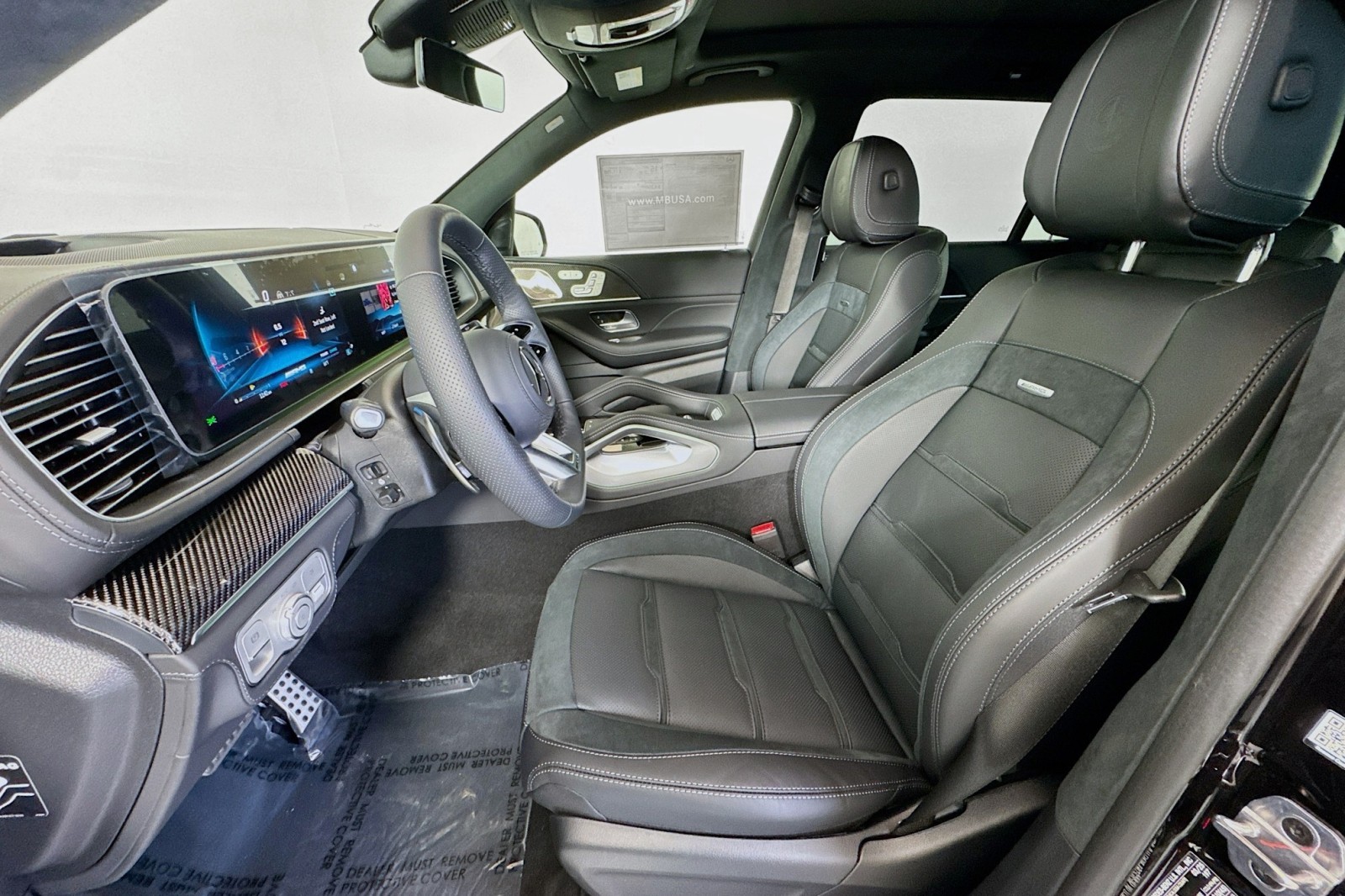 2025 Mercedes-Benz GLS AMG 63 Image 16 of 31