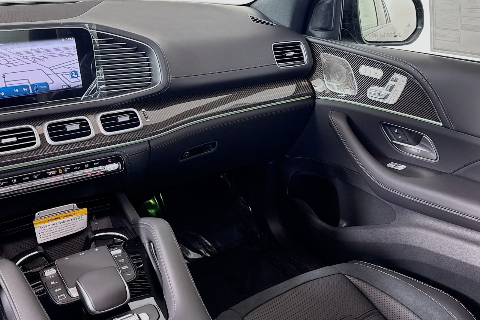 2025 Mercedes-Benz GLS AMG 63 Image 21 of 31