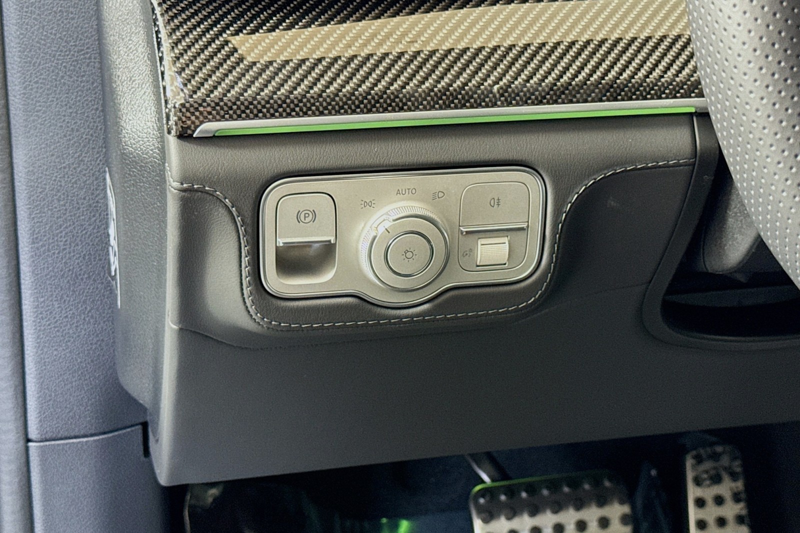 2025 Mercedes-Benz GLS AMG 63 Image 28 of 31