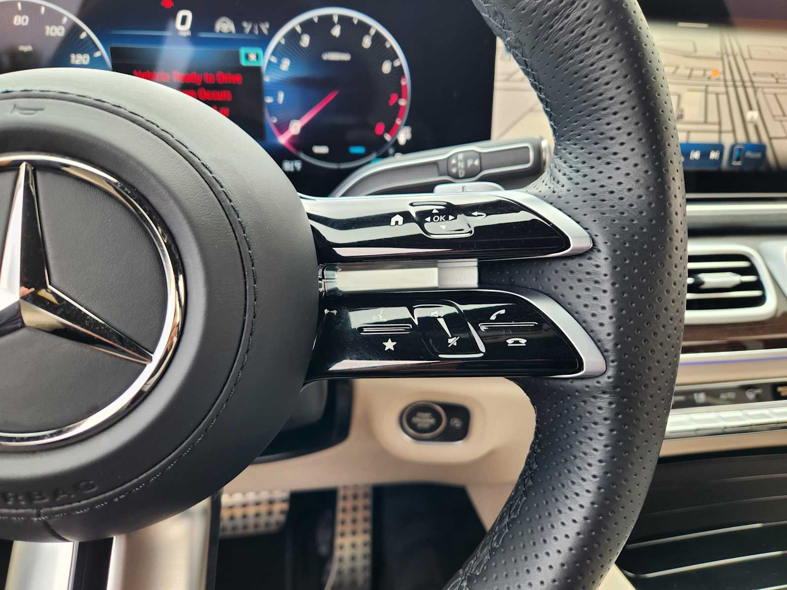 Vehicle image 29 of 34