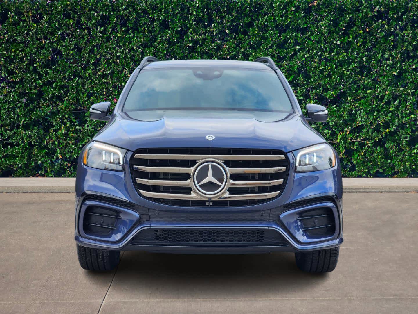 Vehicle image 3 of 34