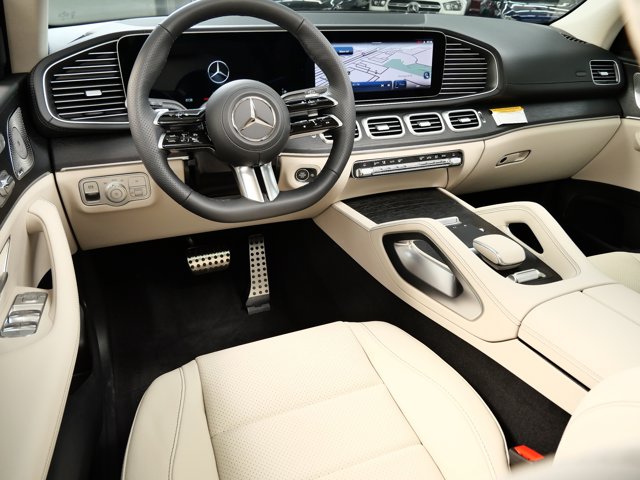 Vehicle image 9 of 13