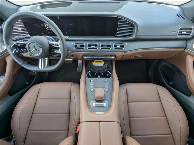 2025 Mercedes-Benz GLS 450 Image 12 of 19