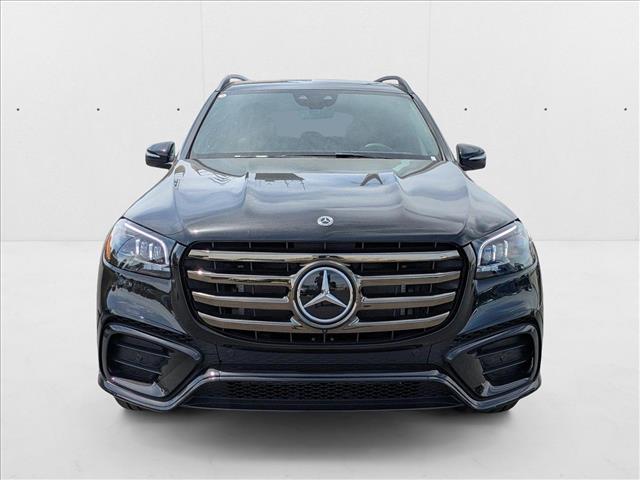 2025 Mercedes-Benz GLS 450 Image 3 of 19
