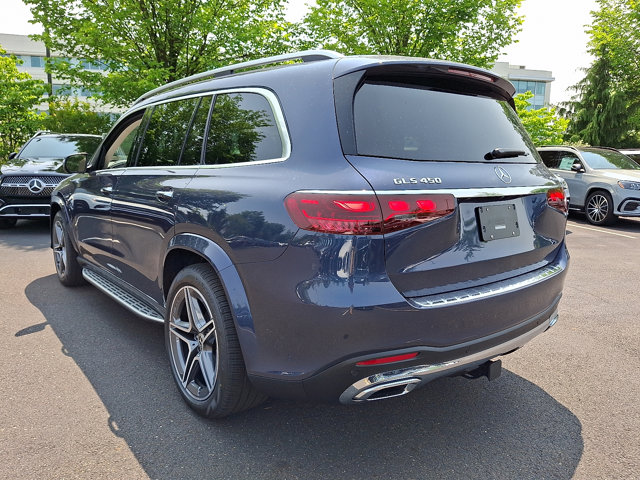 Vehicle image 6 of 21