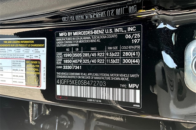 Vehicle image 15 of 17