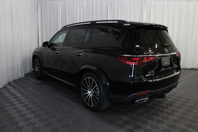 Vehicle image 5 of 45