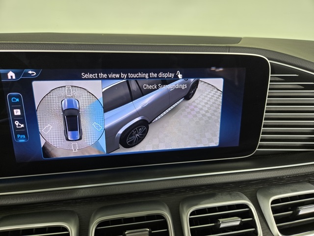Vehicle image 31 of 41