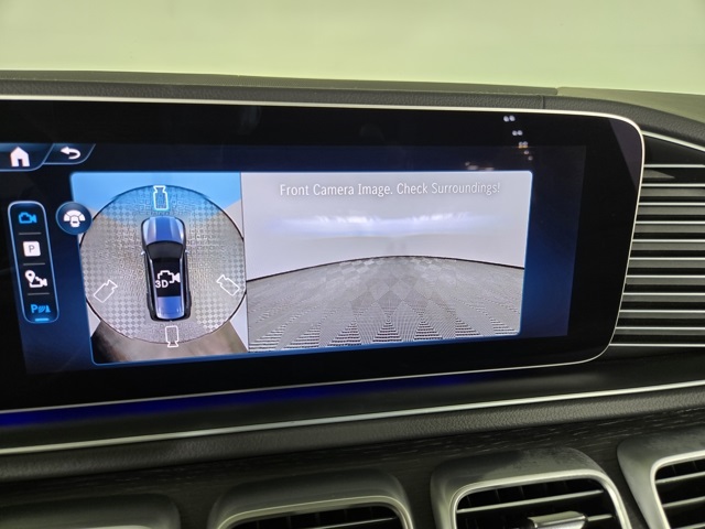 Vehicle image 27 of 41