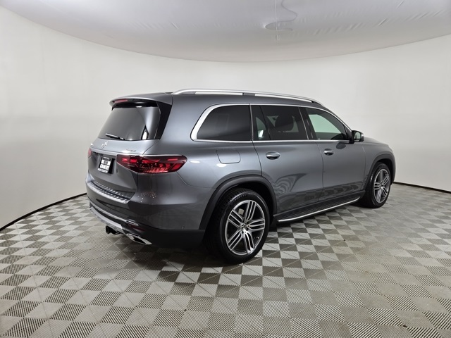 Vehicle image 5 of 41