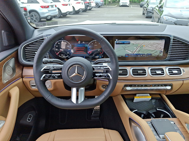 Vehicle image 11 of 23