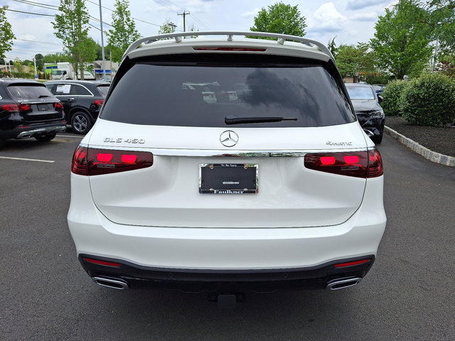 Vehicle image 7 of 23