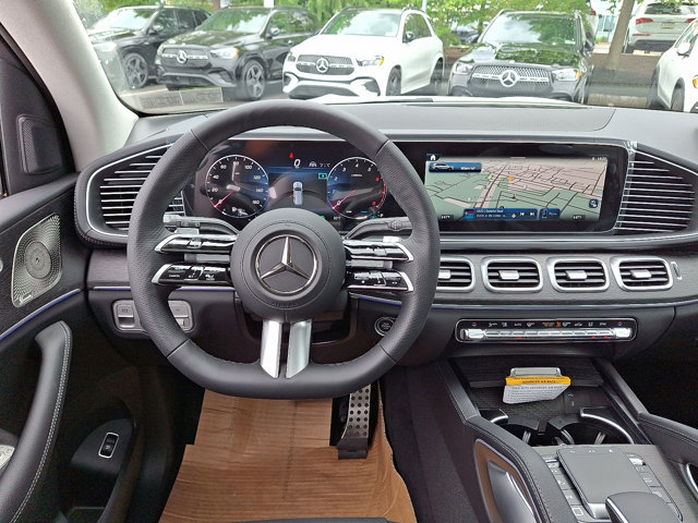 Vehicle image 11 of 23