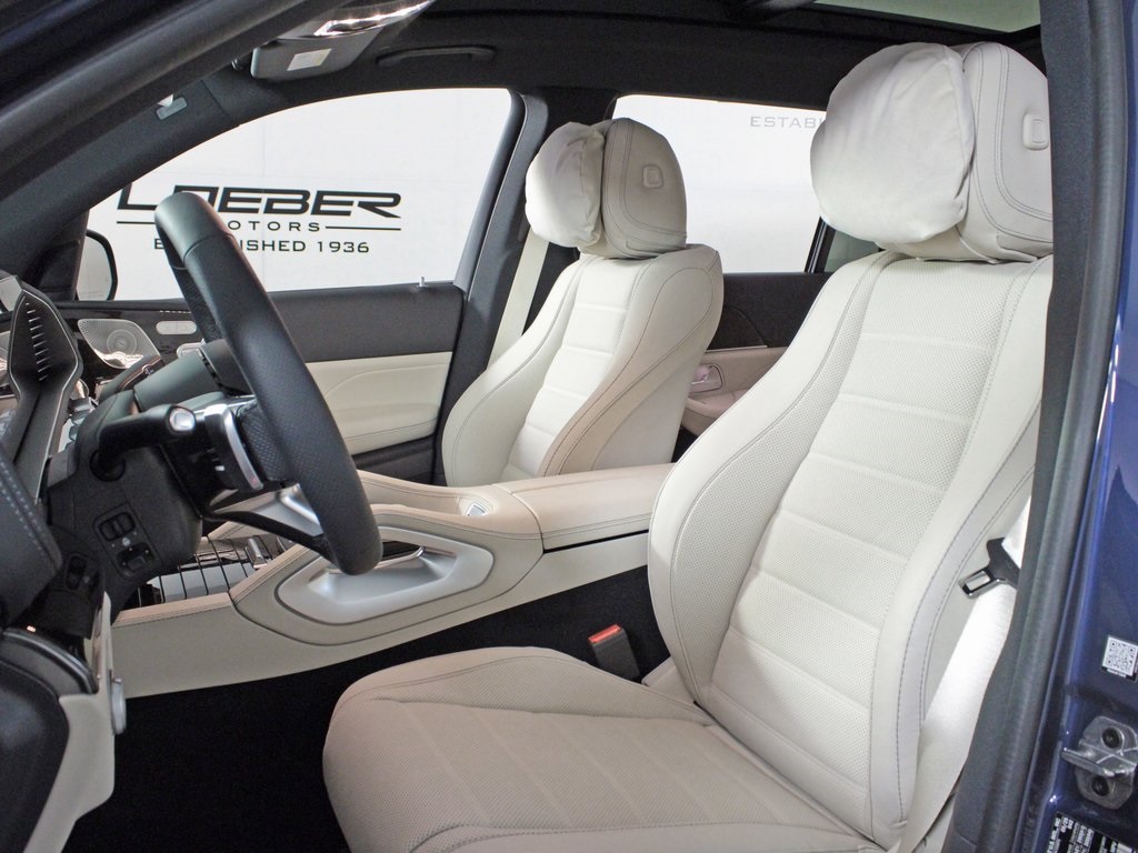 Vehicle image 13 of 37