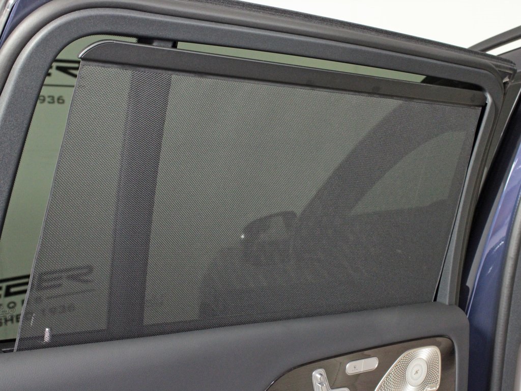 Vehicle image 29 of 37