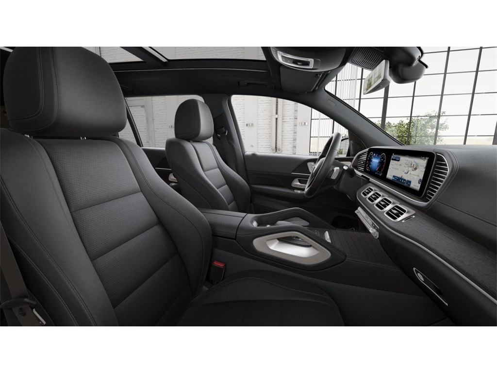 Vehicle image 40 of 42