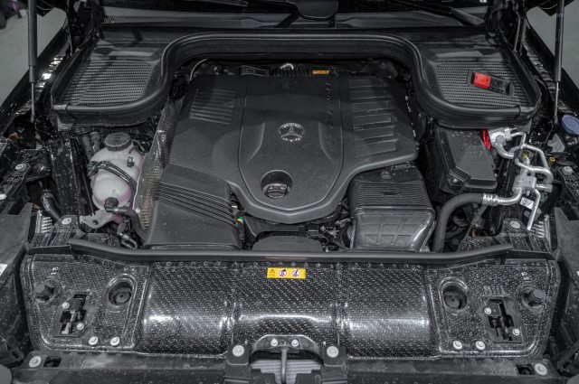 Vehicle image 24 of 25