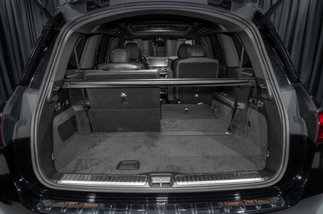 Vehicle image 10 of 25