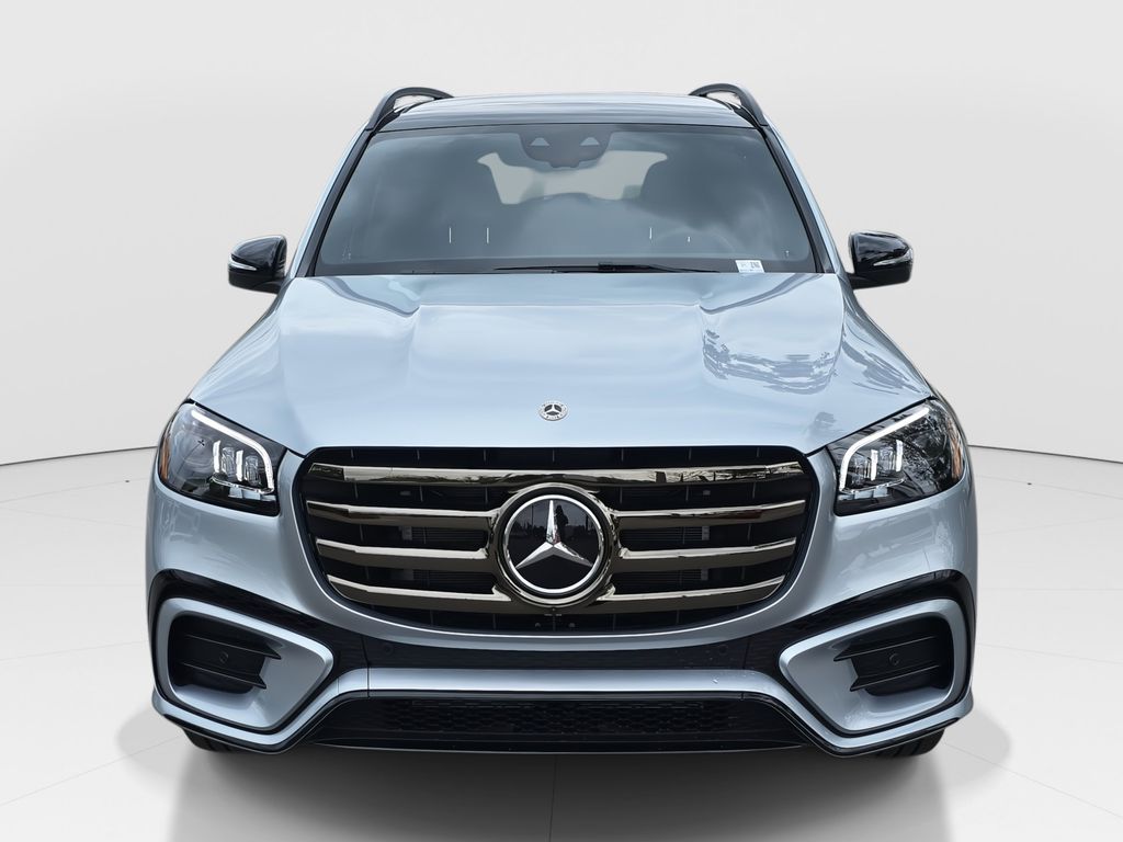 Vehicle image 2 of 39