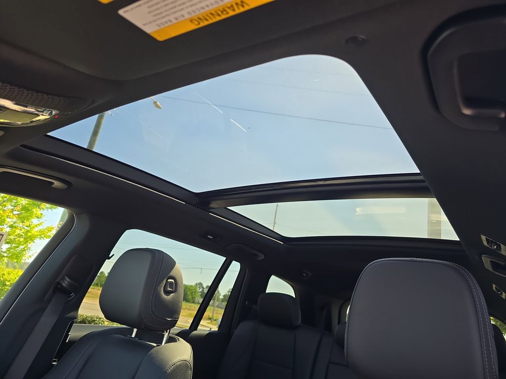 Vehicle image 29 of 39