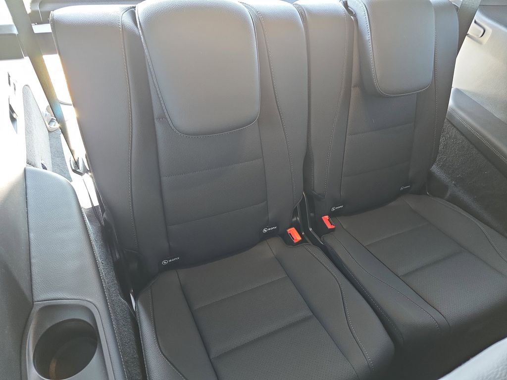 Vehicle image 12 of 39