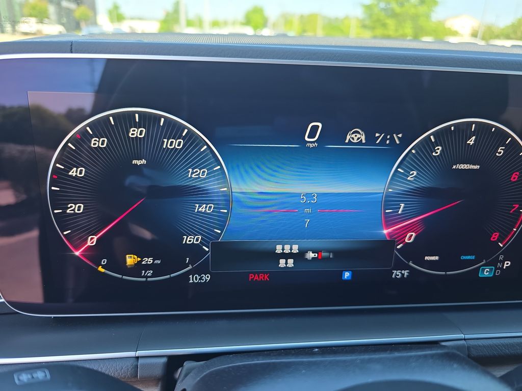 Vehicle image 19 of 39