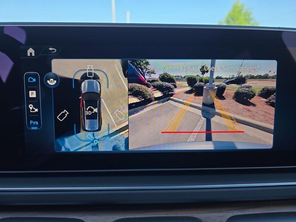 Vehicle image 23 of 39
