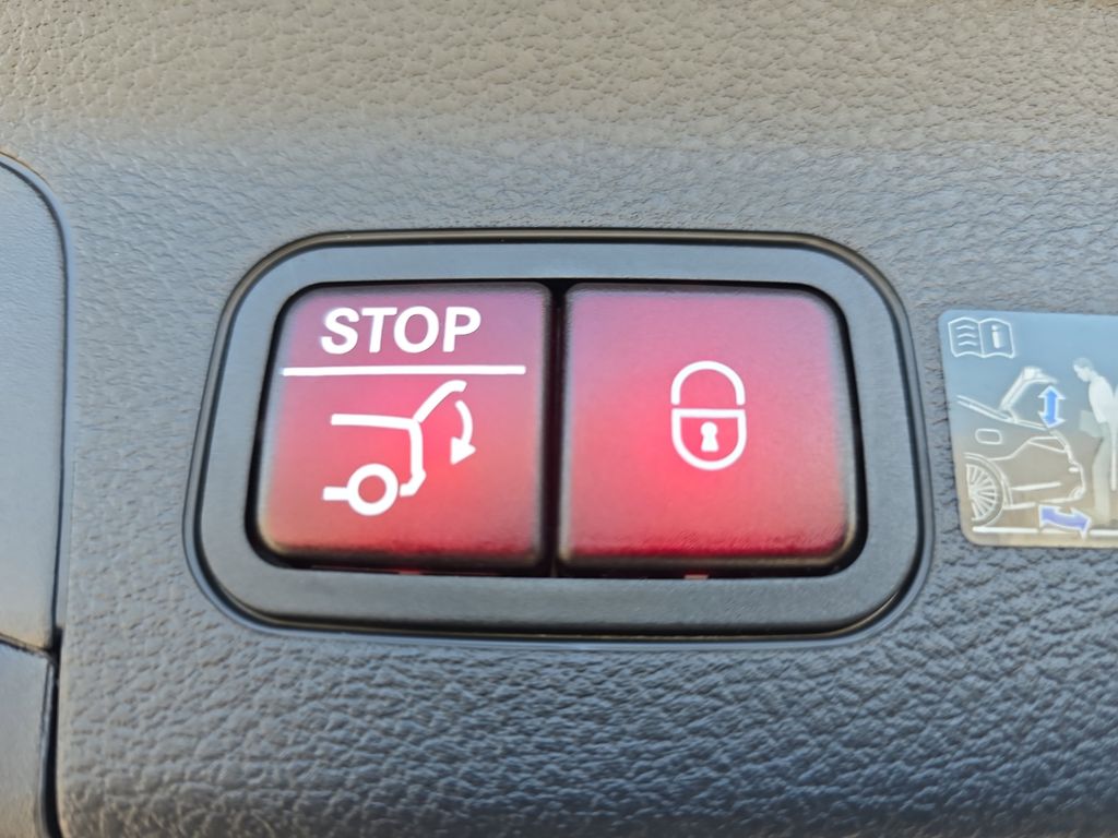 Vehicle image 39 of 39