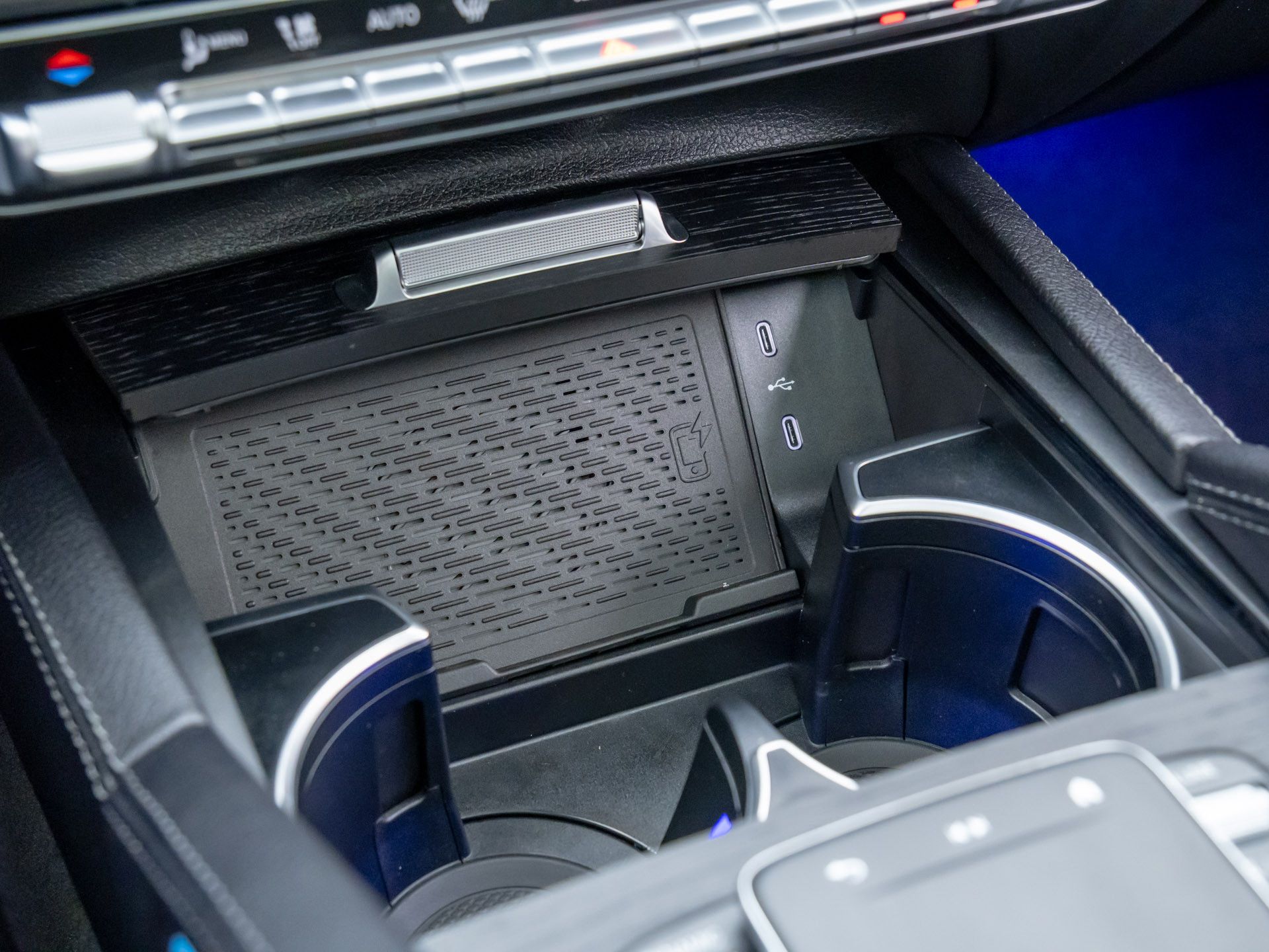 Vehicle image 31 of 41