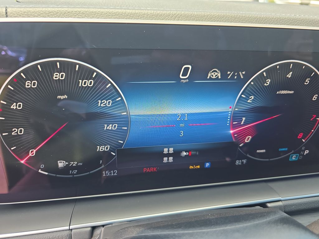 Vehicle image 22 of 39