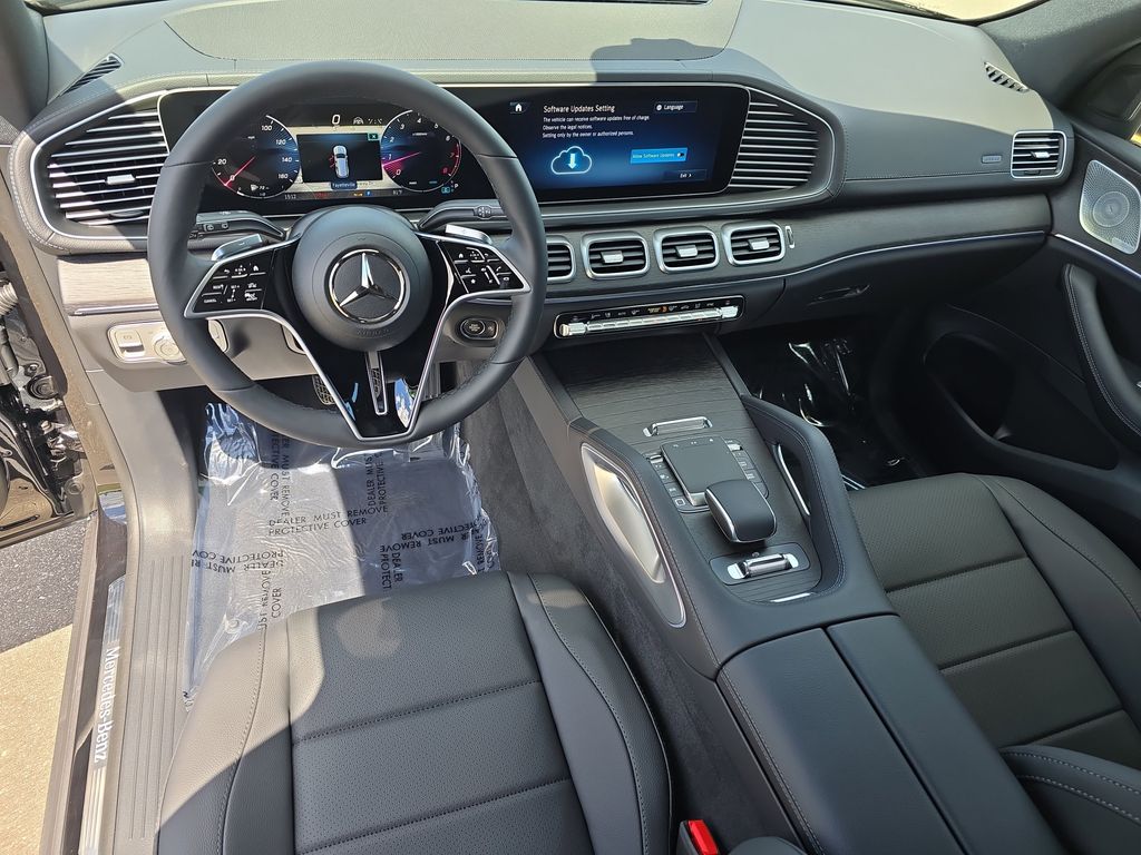 Vehicle image 18 of 39