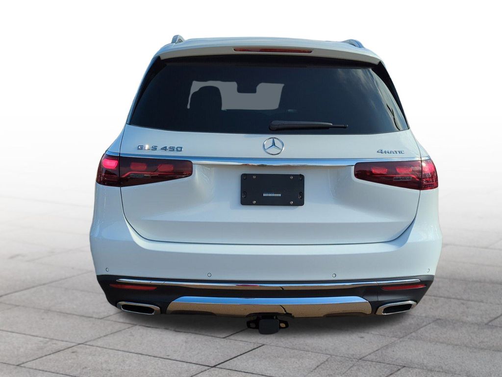 Vehicle image 6 of 26