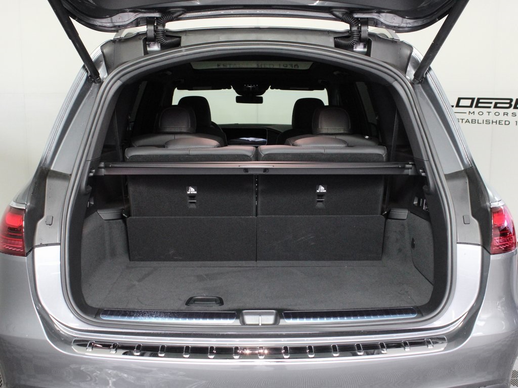 Vehicle image 9 of 34