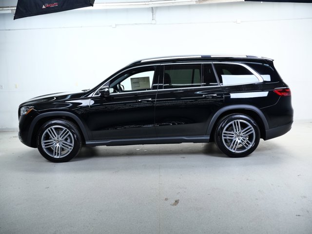 Vehicle image 4 of 16