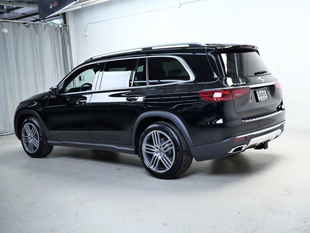 Vehicle image 3 of 16