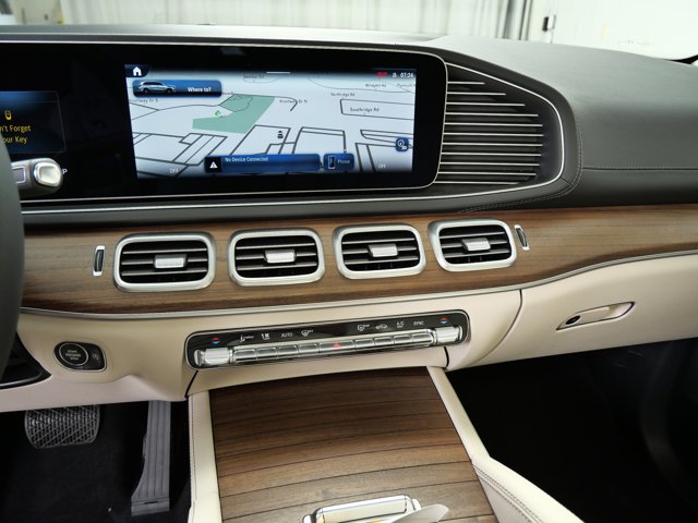 Vehicle image 13 of 14