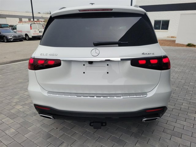 Vehicle image 6 of 46