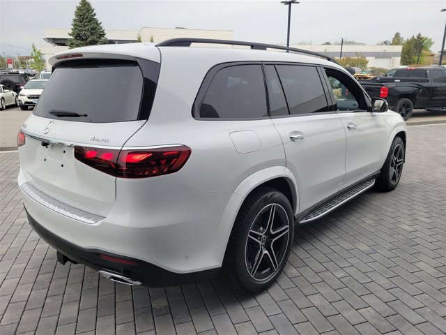 Vehicle image 5 of 46